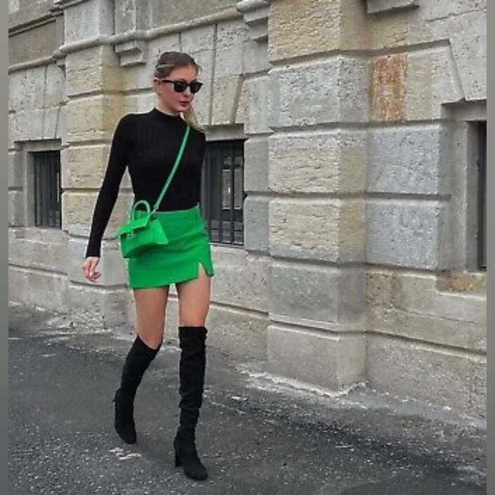 Zara turn heads